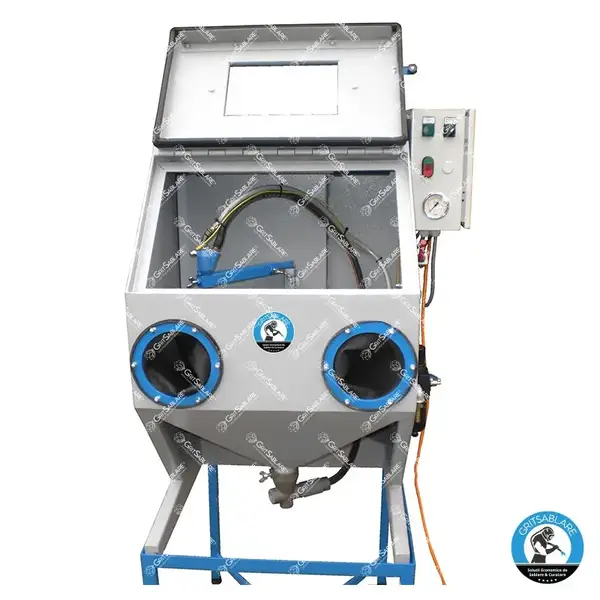 Suction Blast Cabinets: Blasting Cabinet - SUPER BABY by GritSablare Front